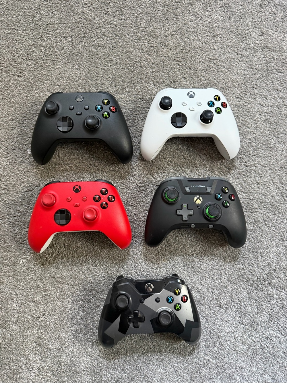 Xbox One controllers for parts or repair